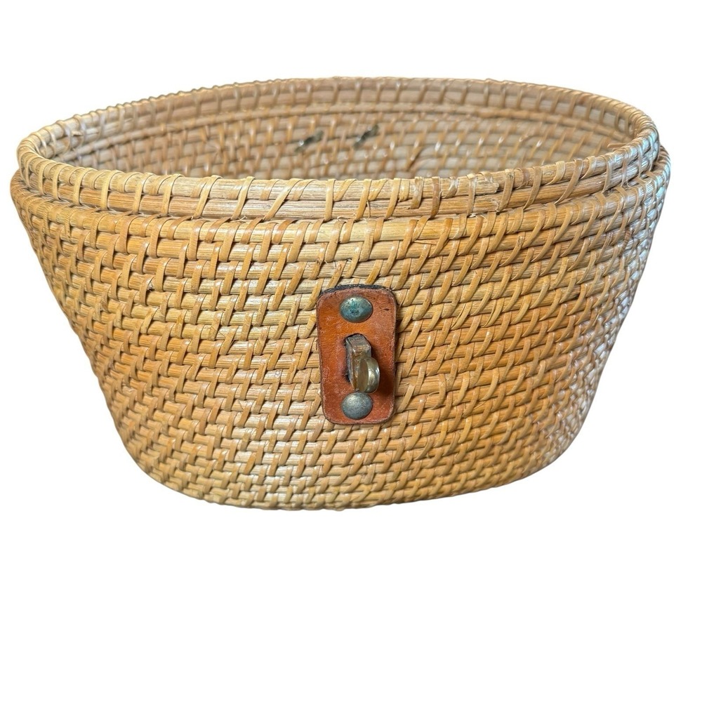 Vintage 1960's Etienne Aigner Wicker Rattan Basket Satchel Creel Purse Hand Bag - Picture 3 of 13